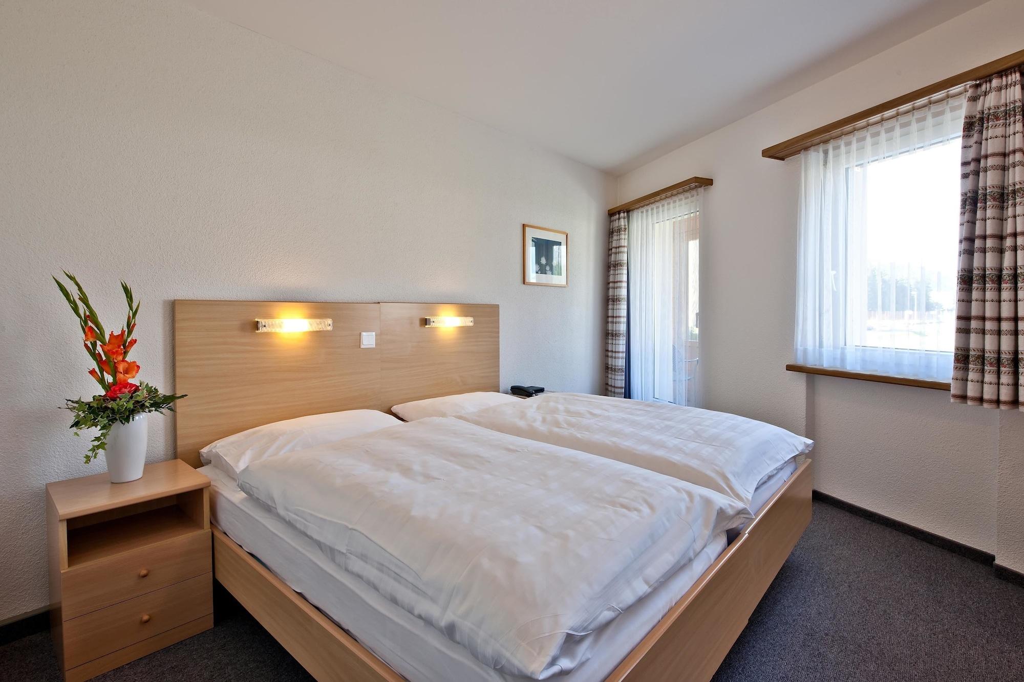 Hotel Sonne St. Moritz 3* Superior Extérieur photo